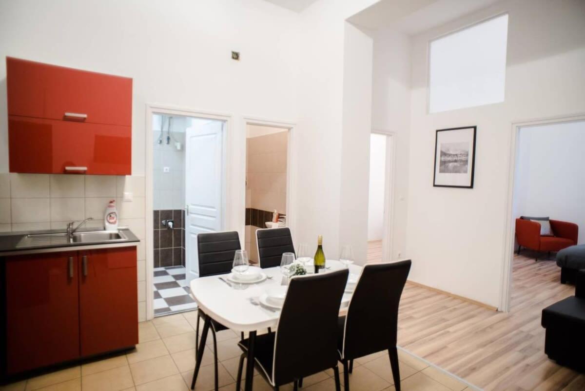 Very Central Spacious Ac Apartment Budapest Extérieur photo